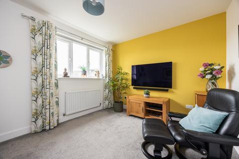 15 Carter Drive, Edinburgh, EH17 8GR