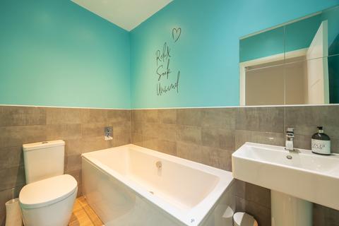 15 Carter Drive, Edinburgh, EH17 8GR