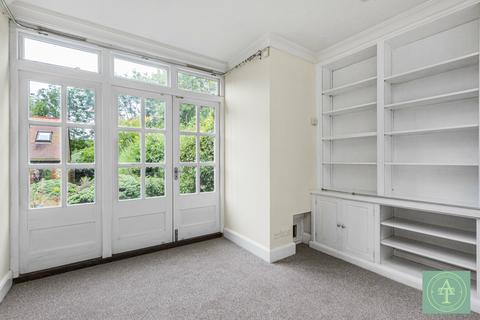 3 bedroom end of terrace house for sale, Oxford Gardens, London, N21