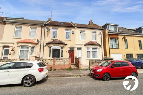 3 bedroom terraced house to rent, Norfolk Road, Gravesend, Kent, DA12