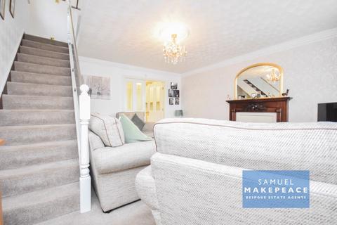 3 bedroom semi-detached house for sale, Peak Dale Avenue, Goldenhill, Stoke-on-Trent