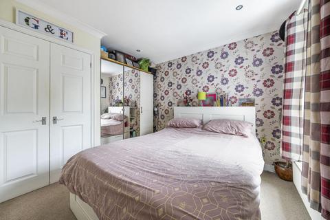 2 bedroom flat for sale, Kingston Hill, Kingston upon Thames