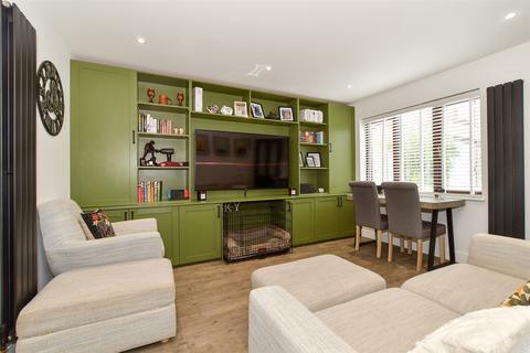 2 bedroom ground floor maisonette for sale, Shelley Drive, Broadbridge Heath, West Sussex