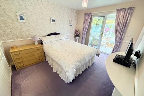 57 Lichfield Mount, Bradford, BD2 1NX
