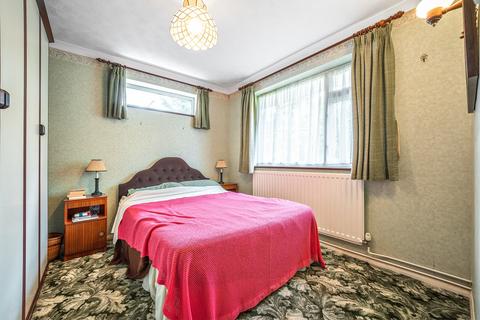 4 bedroom bungalow for sale, Wokingham, Berks