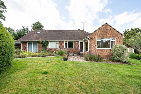 4 bedroom bungalow for sale, Wokingham, Berks