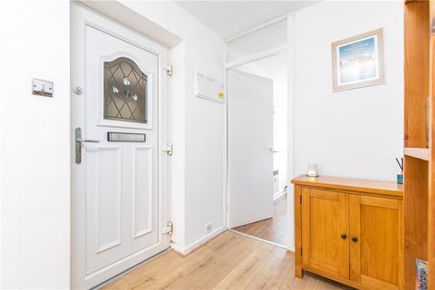7, Masham Court Shaw Lane, Leeds, LS6 4DT