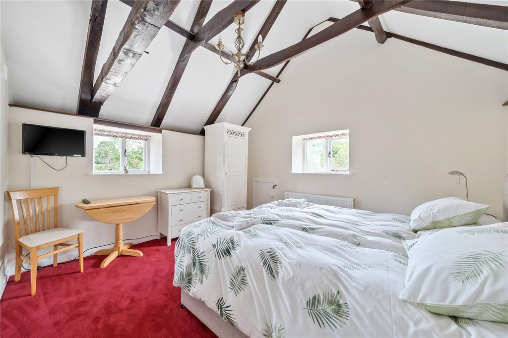 Cottage Bedroom 2