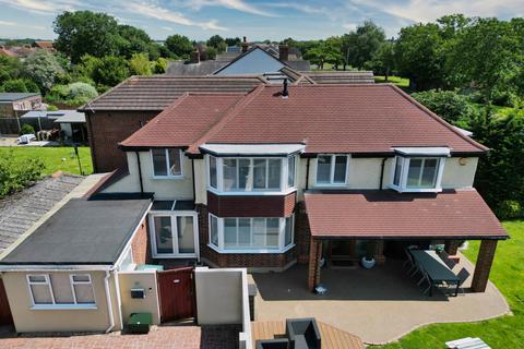 4 bedroom detached house for sale, Laleham Road, Shepperton, Surrey