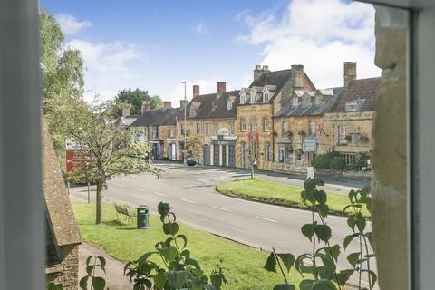 22 University Farm, Moreton-in-marsh, GL56 0DN