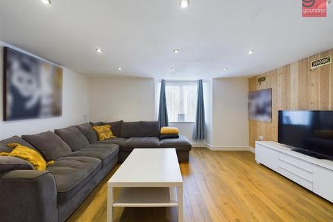 undefined, Mitchell Hill, Truro