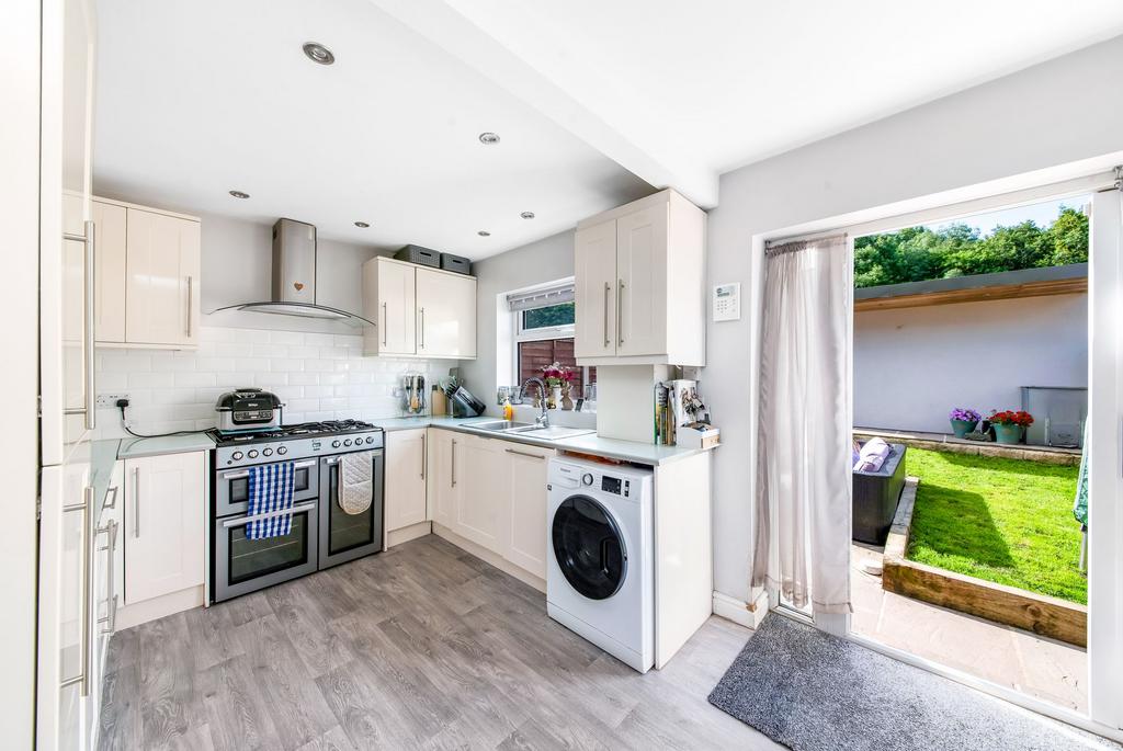 Open plan dining kitchen