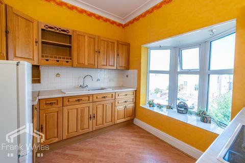 2 bedroom apartment for sale, Devonshire Road, Lytham St. Annes, Lancashire