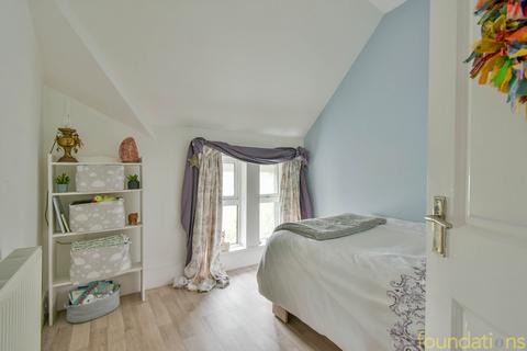 2 bedroom flat for sale, Park Road, Bexhill-on-Sea, TN39