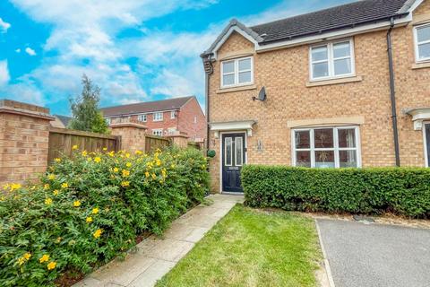 3 bedroom end of terrace house for sale, Brewster Road, Gainsborough, Lincolnshire, DN21