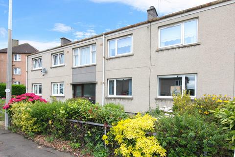 1 bedroom villa for sale, 17/2 Northfield Farm Avenue, Edinburgh,EH8 7QW