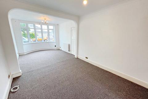 3 bedroom semi-detached house to rent, Extension, Swindon SN2