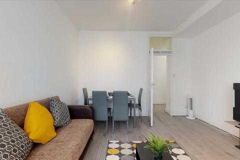 2 bedroom apartment to rent, London W2