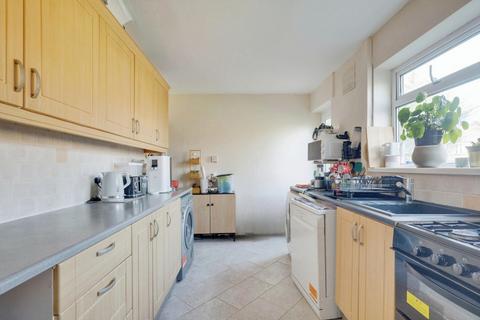 3 bedroom terraced house for sale, Mendip Crescent, Westcliff-on-sea, SS0