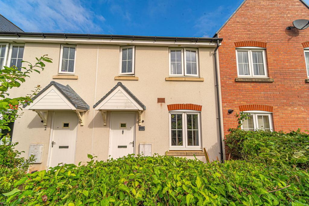 Salisbury Walk, Magor, NP26 3 bed end of terrace house for sale £260,000