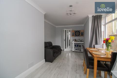 381 Convamore Road, Grimsby, DN32 9PA