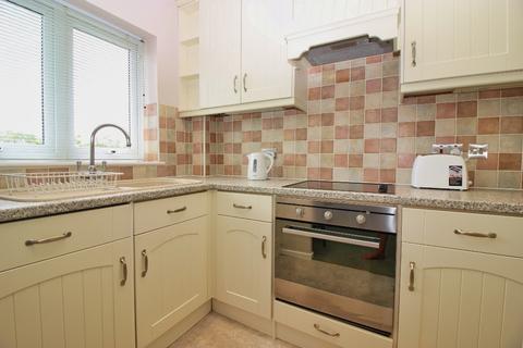 2 bedroom apartment for sale, Fairfield Road, Borough Green TN15