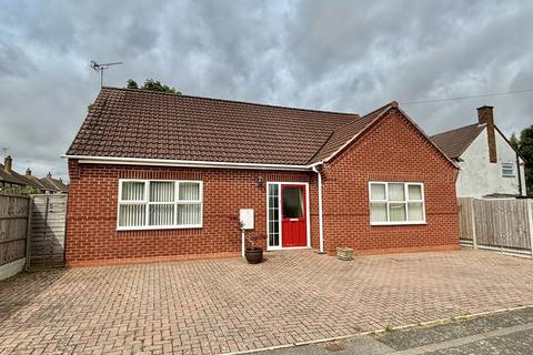 3 bedroom detached bungalow for sale, Blaby, Leicester LE8