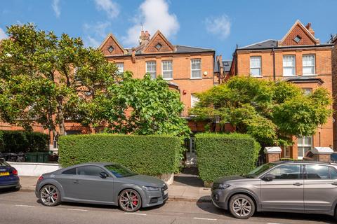 3 bedroom flat for sale, Goldhurst Terrace, South Hampstead, London, NW6