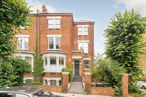 3 bedroom flat for sale, Parliament Hill, Hampstead, London, NW3