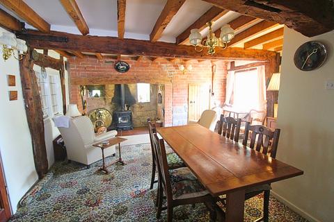 undefined, Avon Libbery, Libbery, Grafton Flyford, Worcester, Worcestershire