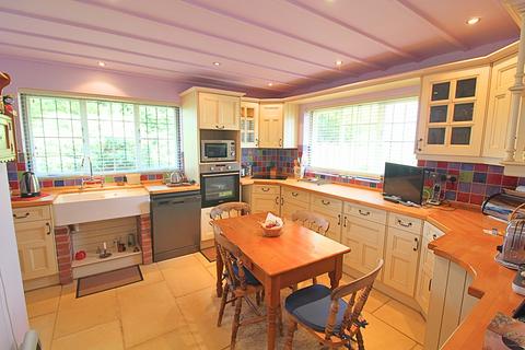 undefined, Avon Libbery, Libbery, Grafton Flyford, Worcester, Worcestershire
