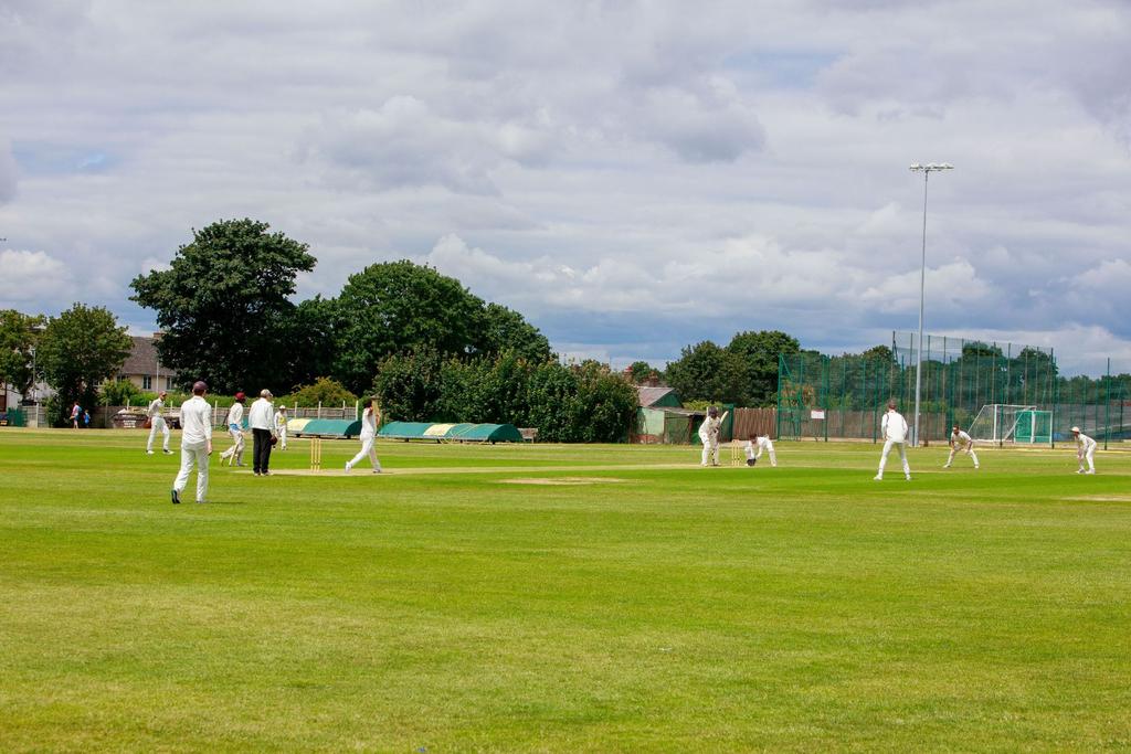 Earlsfield cricket club.jpeg