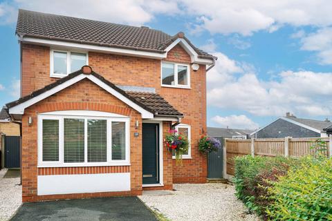 3 bed detached house for rent in Somersby Drive, Bromley Cross, Bolton, Greater Manchester, BL7