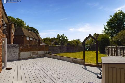 108 Grafton Road, Worcester Park, KT4 7QR