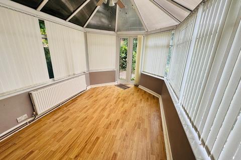 8 Danes Close, Essington, Wolverhampton, WV11 2TQ