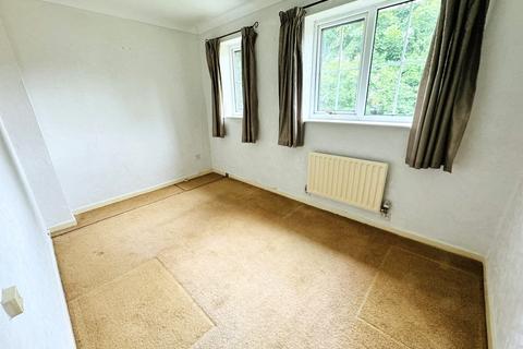 8 Danes Close, Essington, Wolverhampton, WV11 2TQ