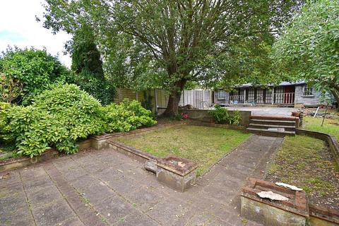 5 Nightingale Avenue, London, E4 9RG