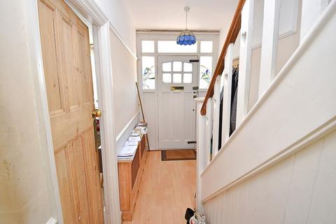 5 Nightingale Avenue, London, E4 9RG