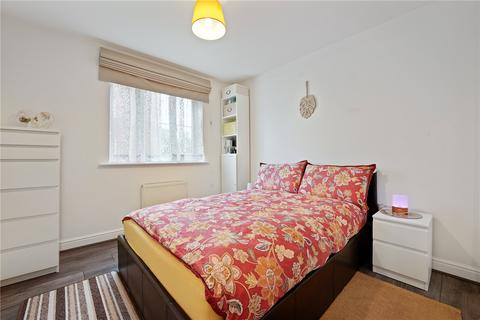 1 bedroom apartment for sale, Periwood Crescent, Perivale, UB6