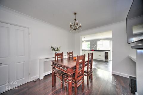 24 Honeygate, Luton, LU2 7EP