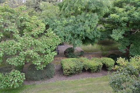 68 Wren Path, London, SE28 0DX
