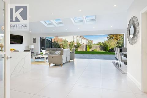 334 Chessington Road, Ewell, Epsom, KT19 9XG