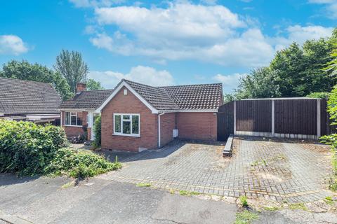 46 Carlyle Road, Aston Fields, Bromsgrove, B60 2PJ