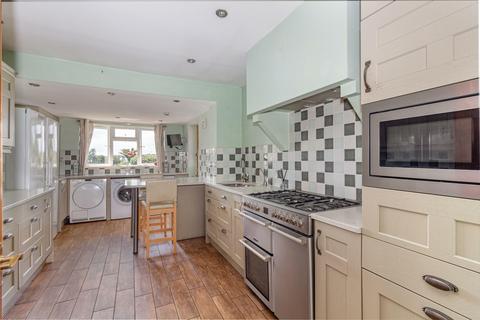 46 Carlyle Road, Aston Fields, Bromsgrove, B60 2PJ
