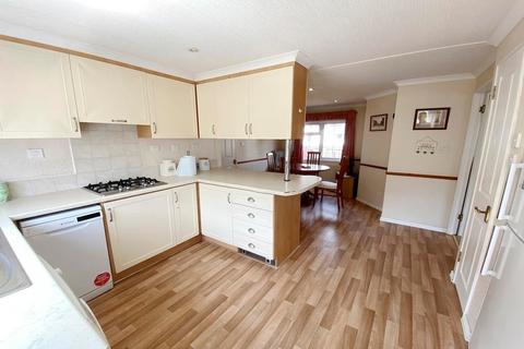 2 bedroom park home for sale, Westwoods Park, Bashley Cross Road New Milton BH25 5TG