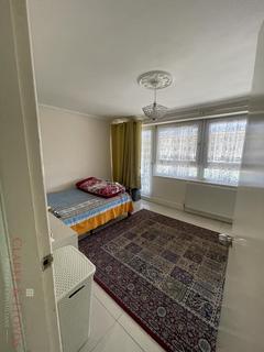 2 bedroom maisonette for sale, Windermere House, London E3