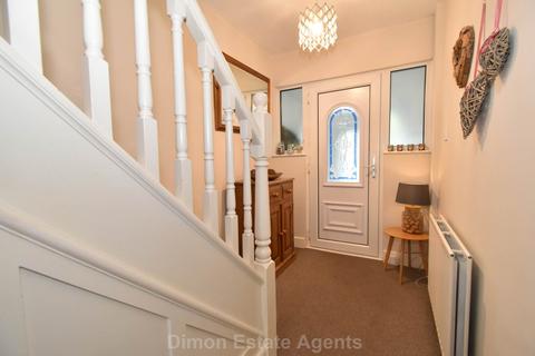 3 bedroom semi-detached house for sale, Bury Close, Gosport