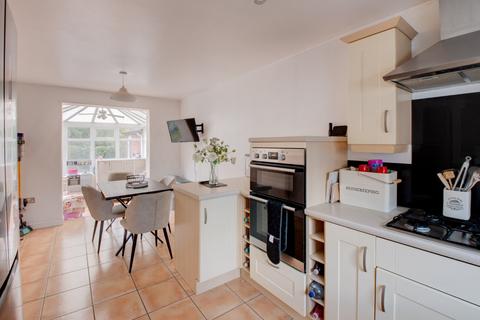 3 bedroom detached house for sale, Mondrian Road, Bromsgrove, Worcestershire, B60