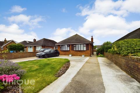 2 bedroom bungalow for sale, Whitby Road,  Lytham St. Annes, FY8