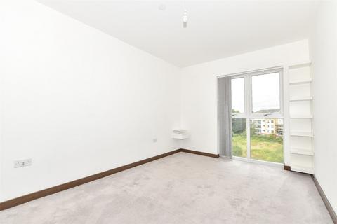 1 bedroom flat for sale, Rosalind Drive, Maidstone, Kent